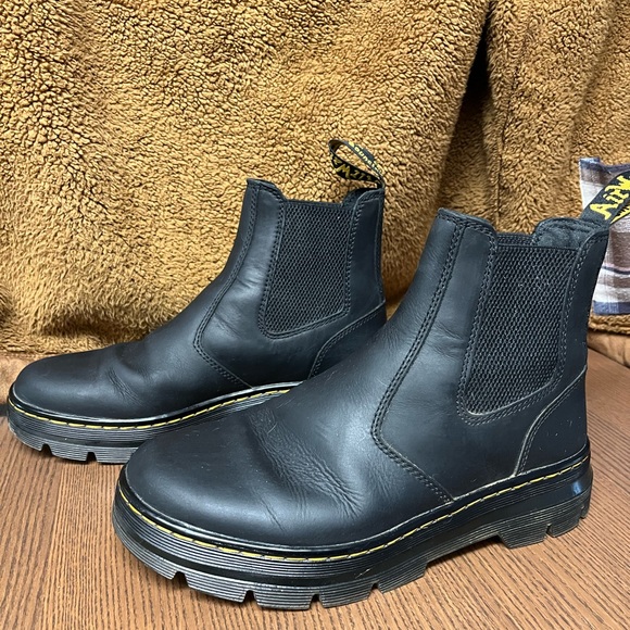 Doc Marten embury Chelsea boots black main image 5